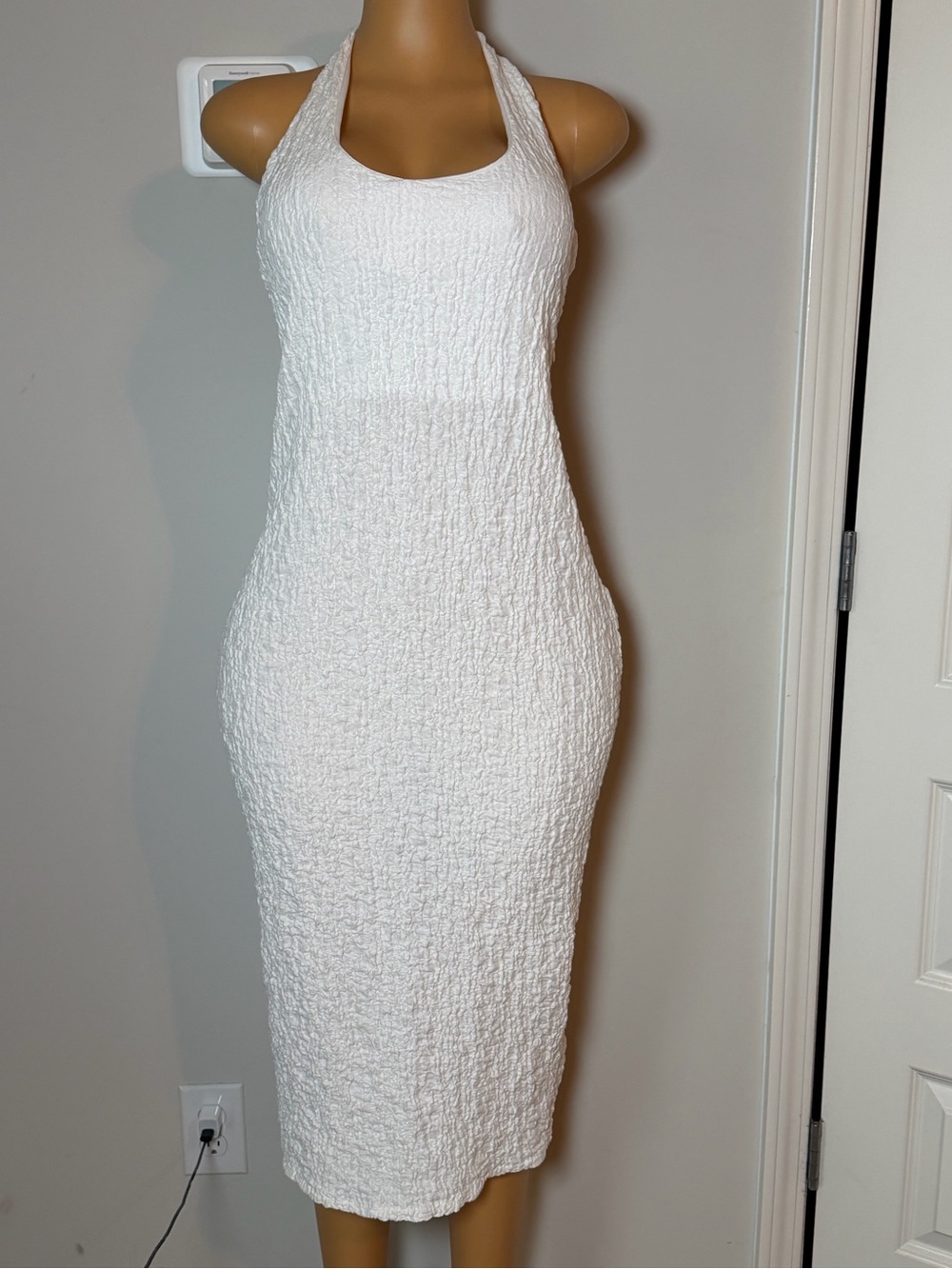 Zara White Textured Halter Sheath Dress